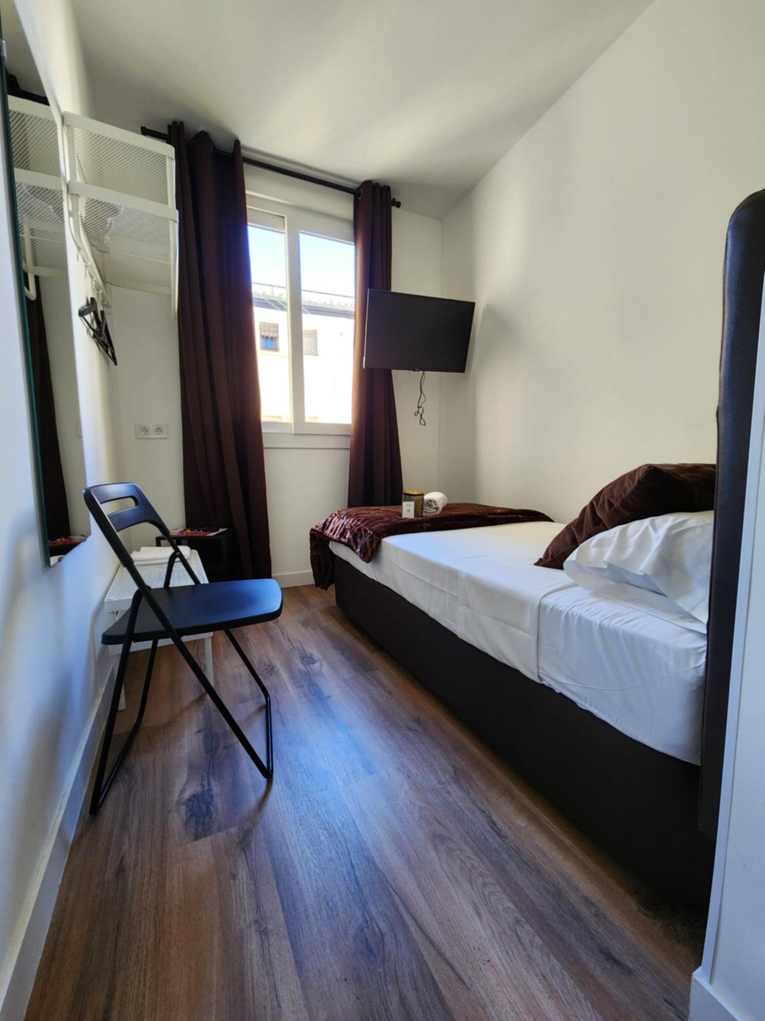 Hostal Arenal Madrid Exterior foto